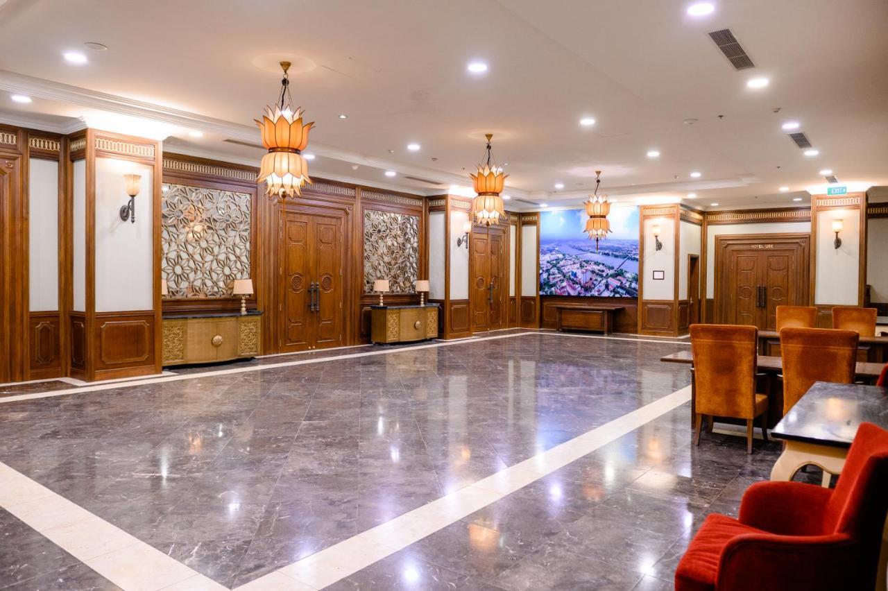 Ttc Imperial Hotel Хюе Екстер'єр фото