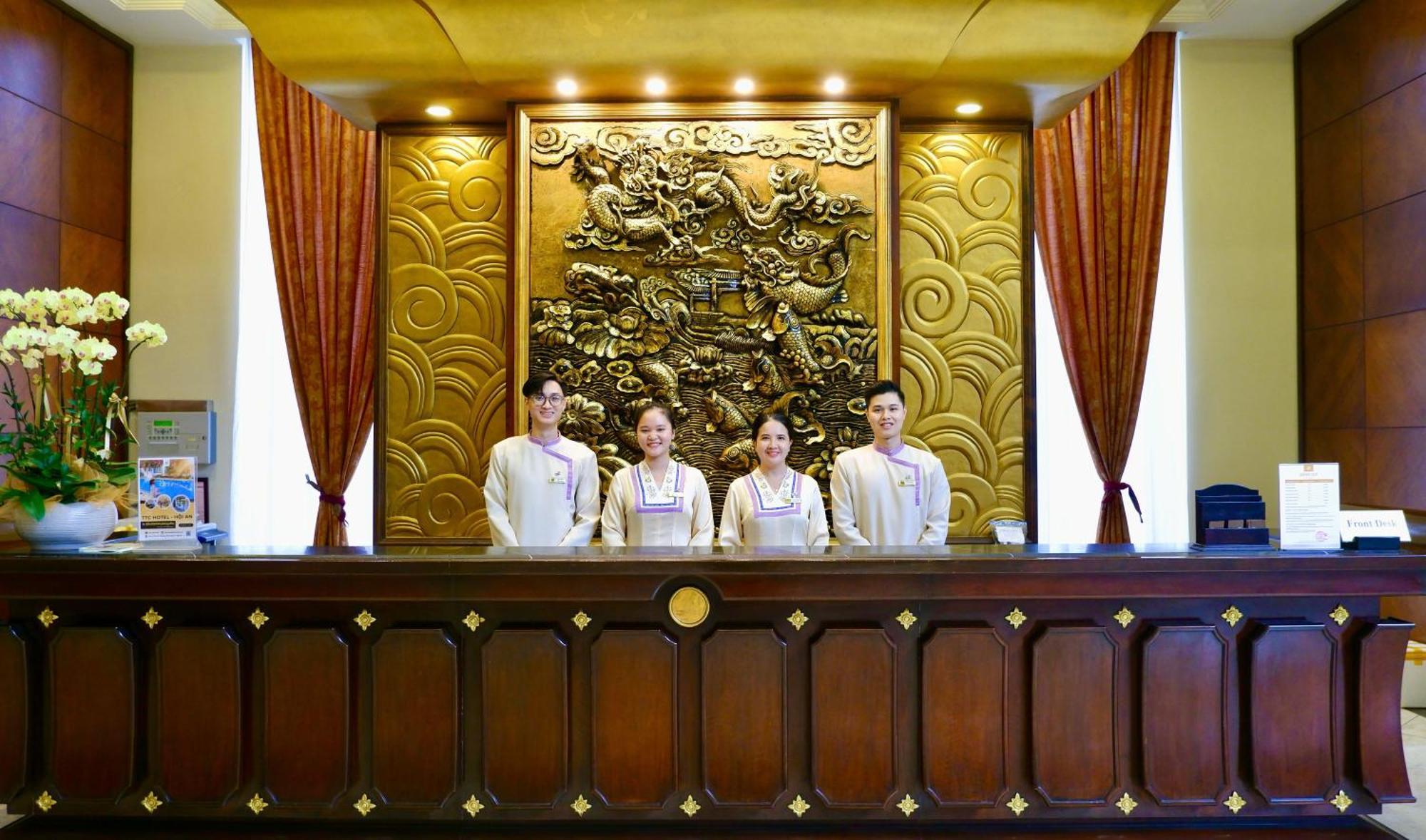 Ttc Imperial Hotel Хюе Екстер'єр фото